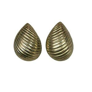 Vintage Signed TAT Gold Tone Ribbed Clip-On Tear Drop Earrings